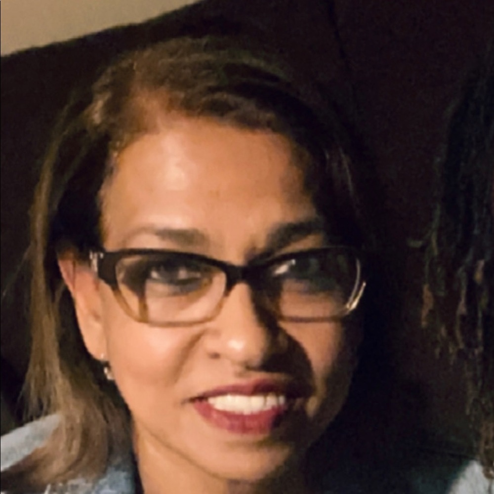 Meet your Posher, Janett